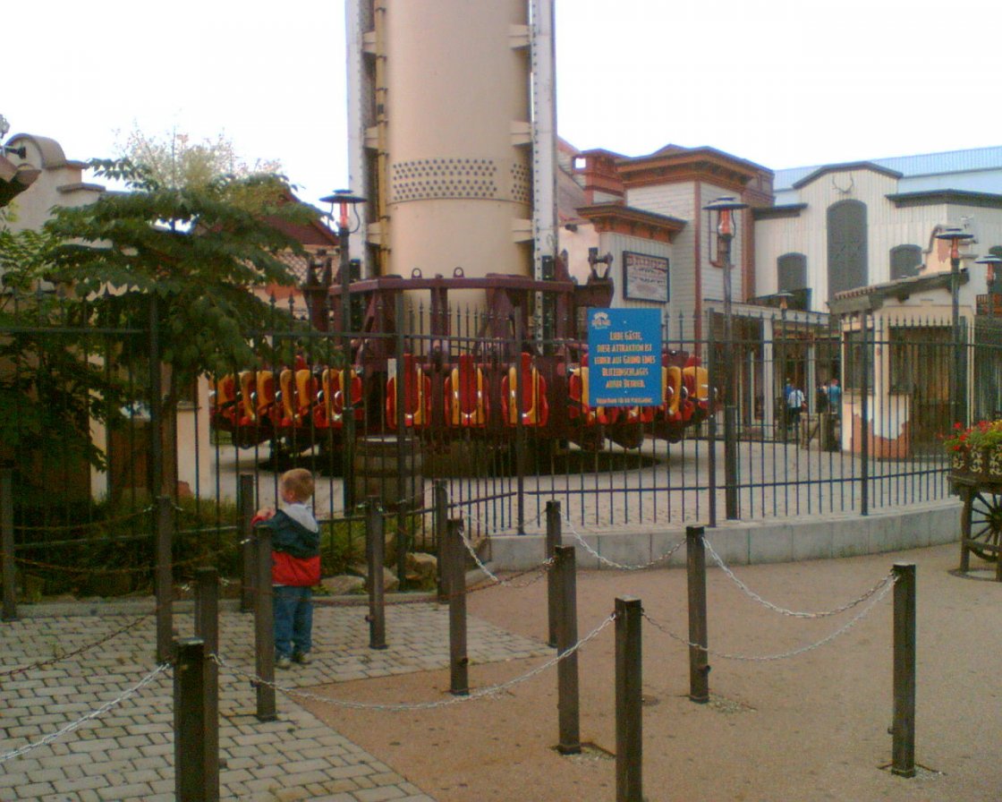 upic102956