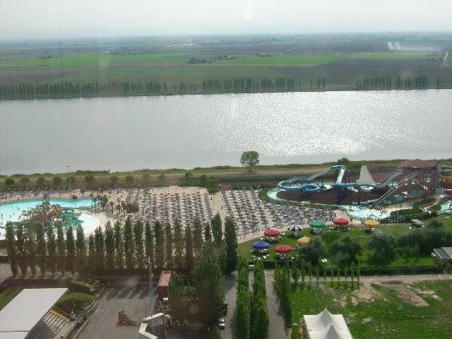 upic105472