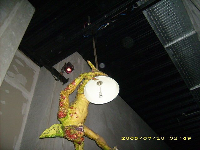 upic114097
