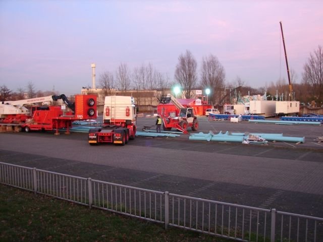 upic120024