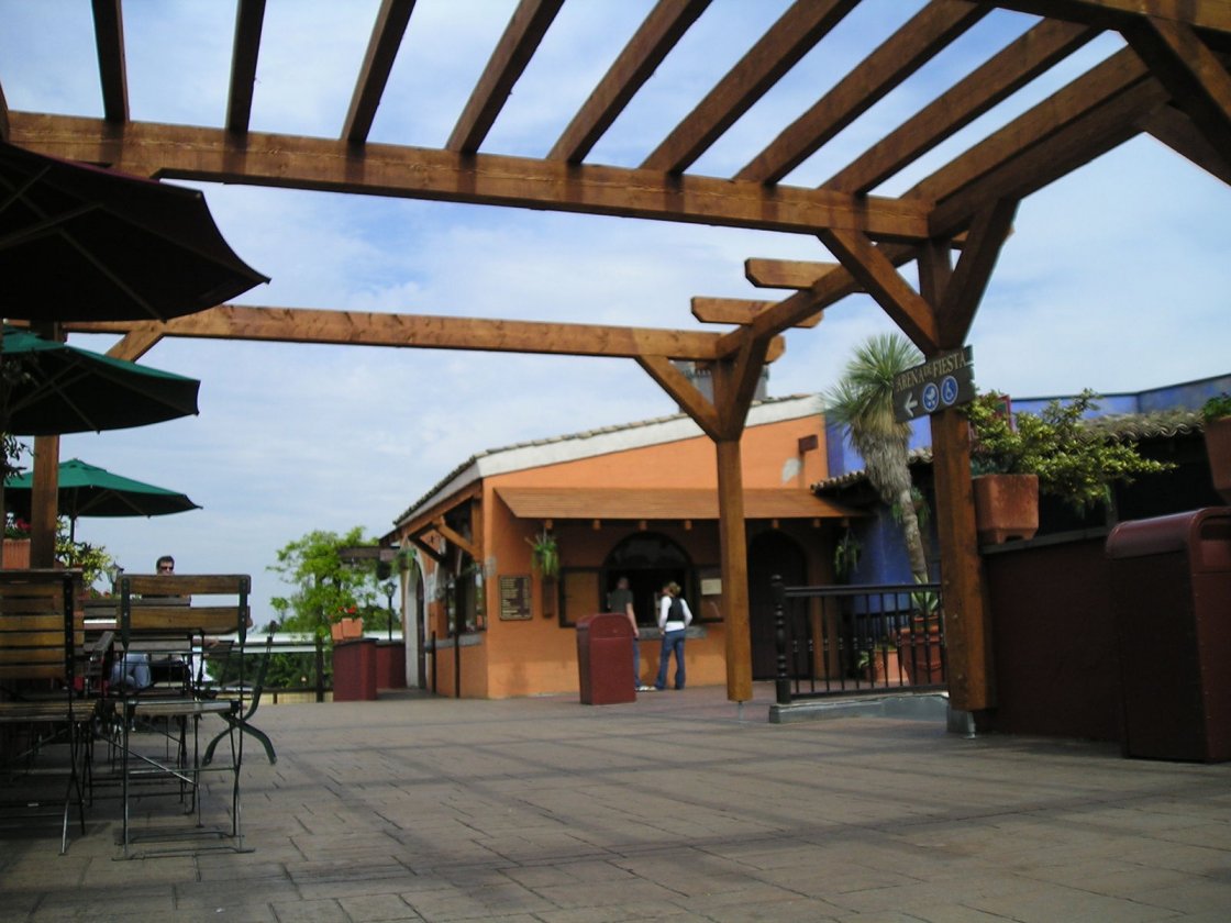 upic144968