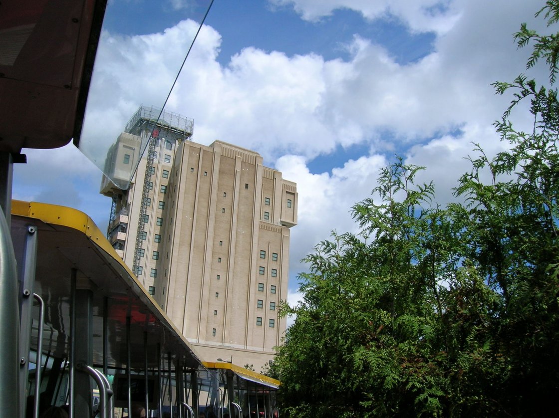 upic155514