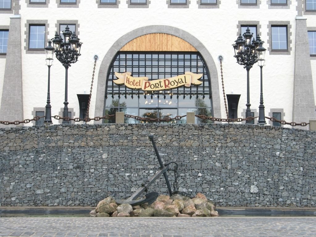 upic162428