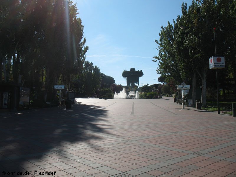 upic209836