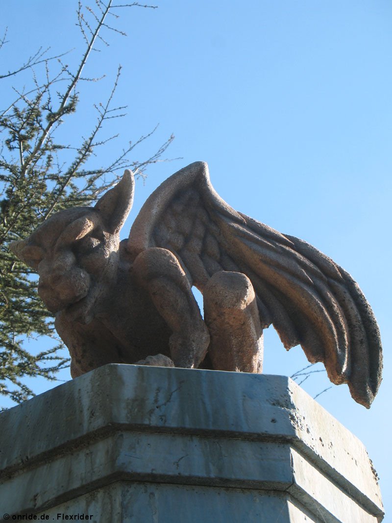 upic210212