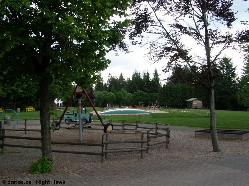 upic244747