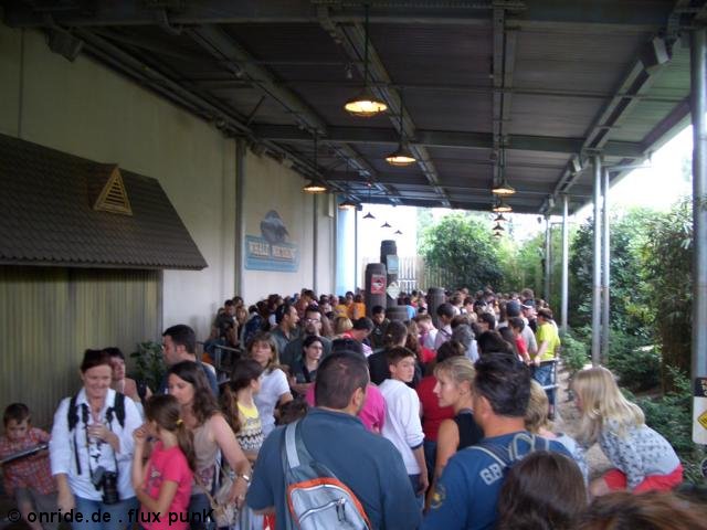 upic250748