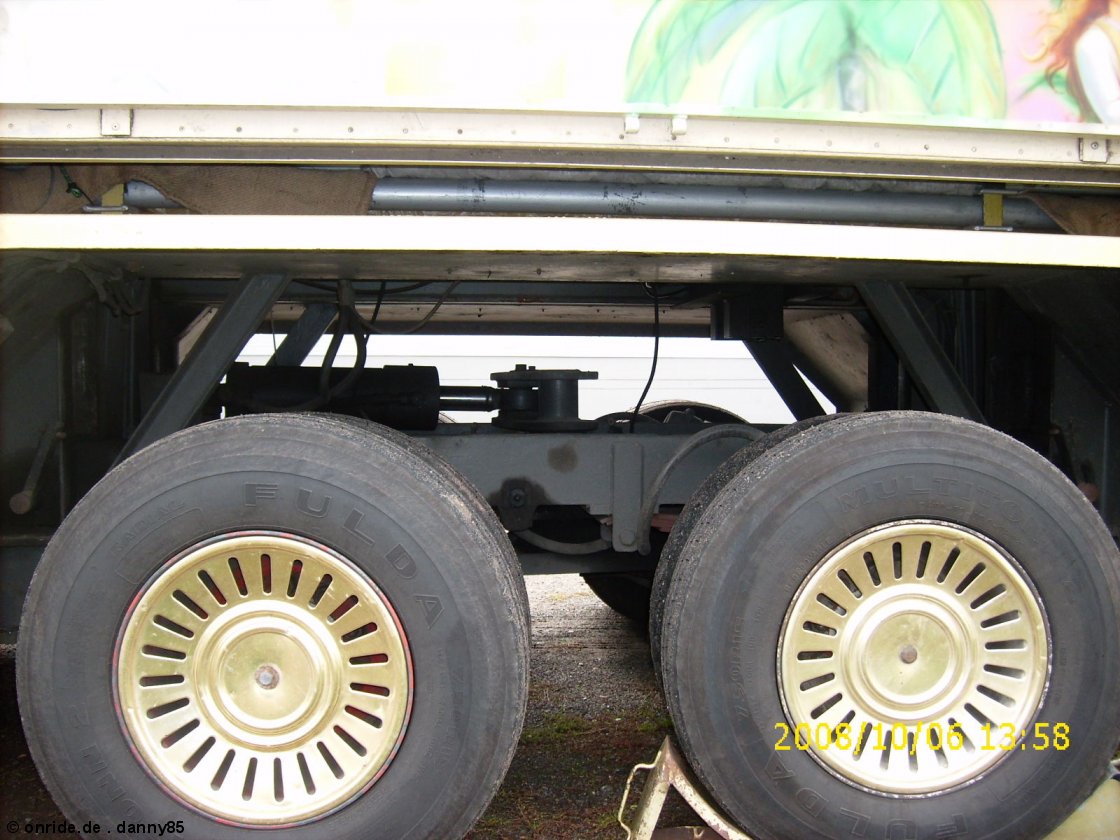 upic276974