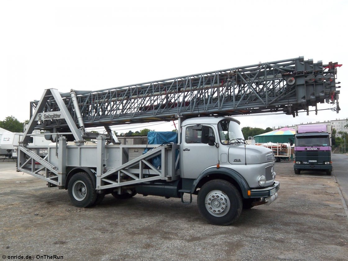 upic278065
