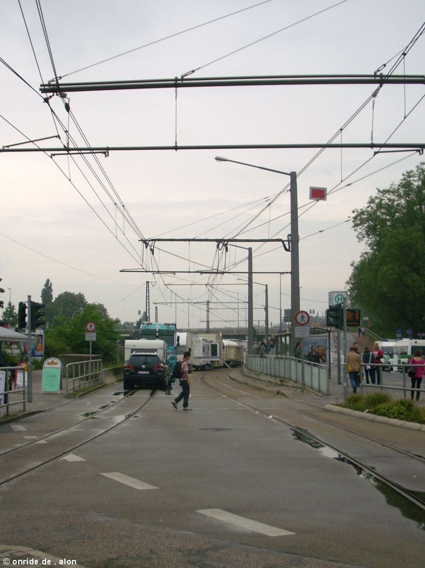 upic306443