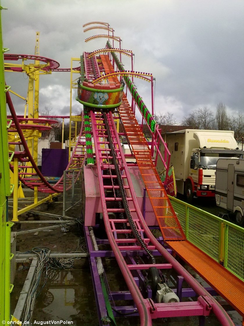 upic350748
