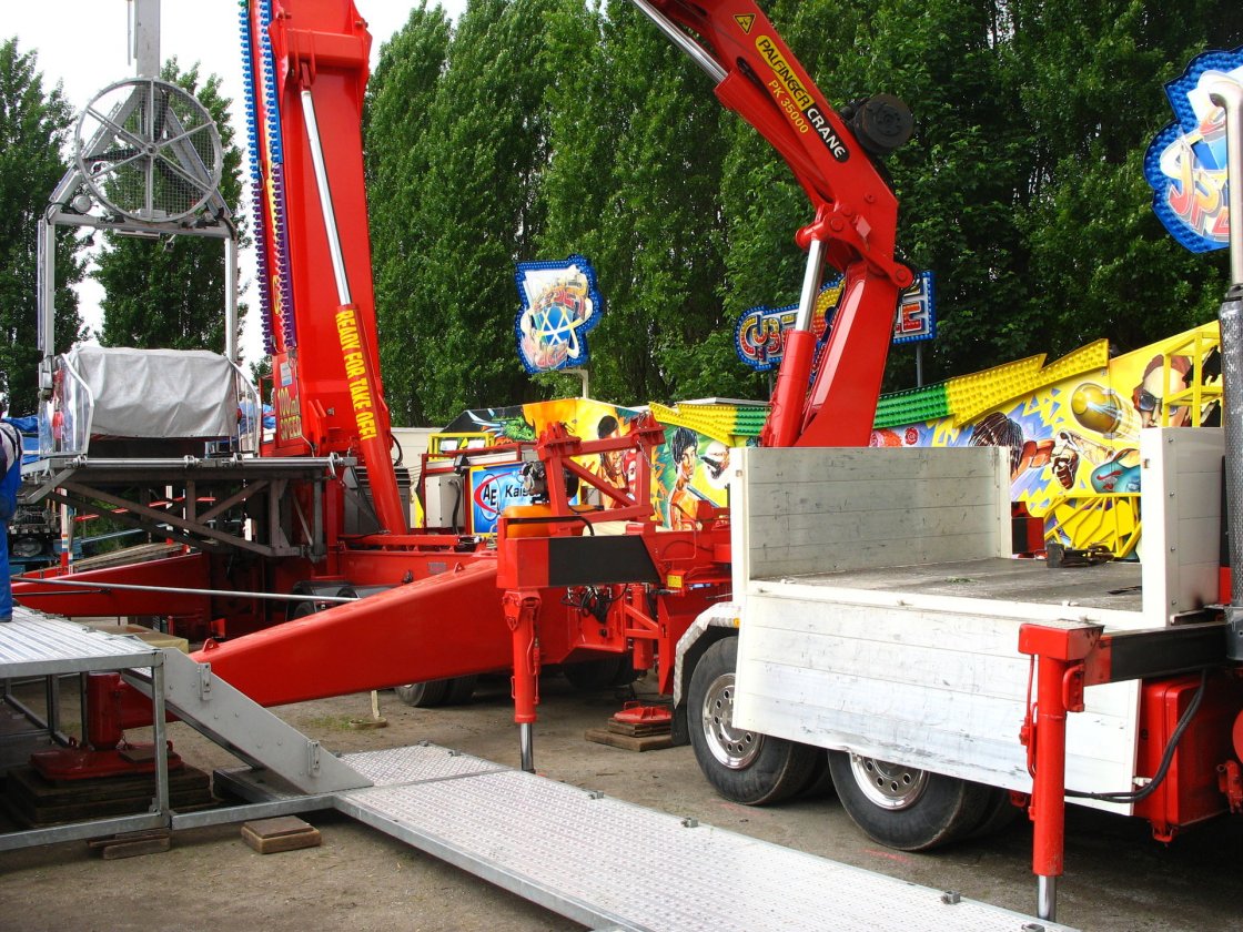 upic360238