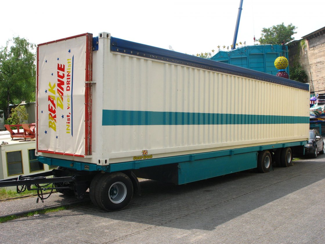 upic360240