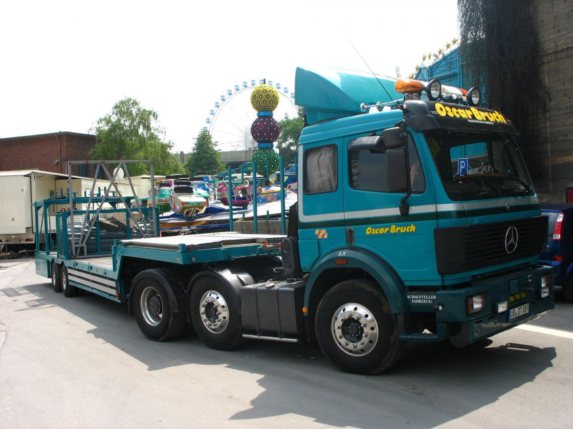 upic360243