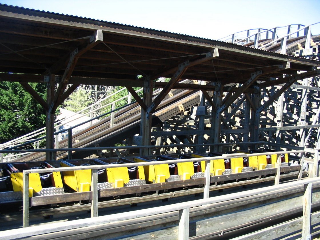upic38008