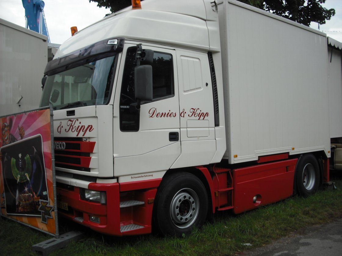 upic430140