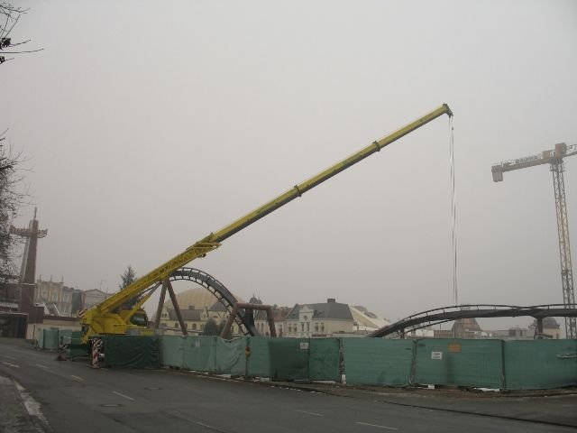 upic57071