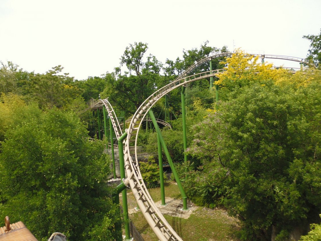 upic582084
