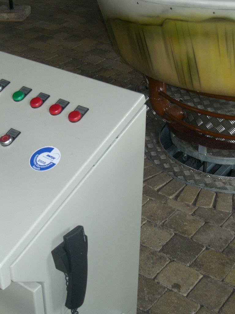 upic60440