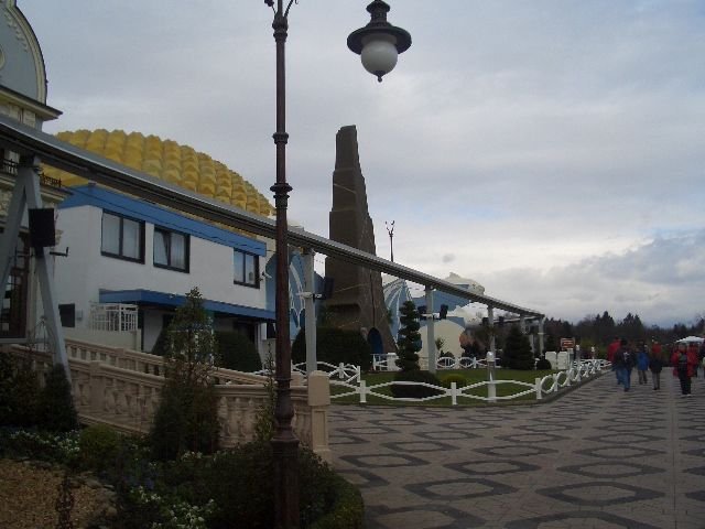 upic63382