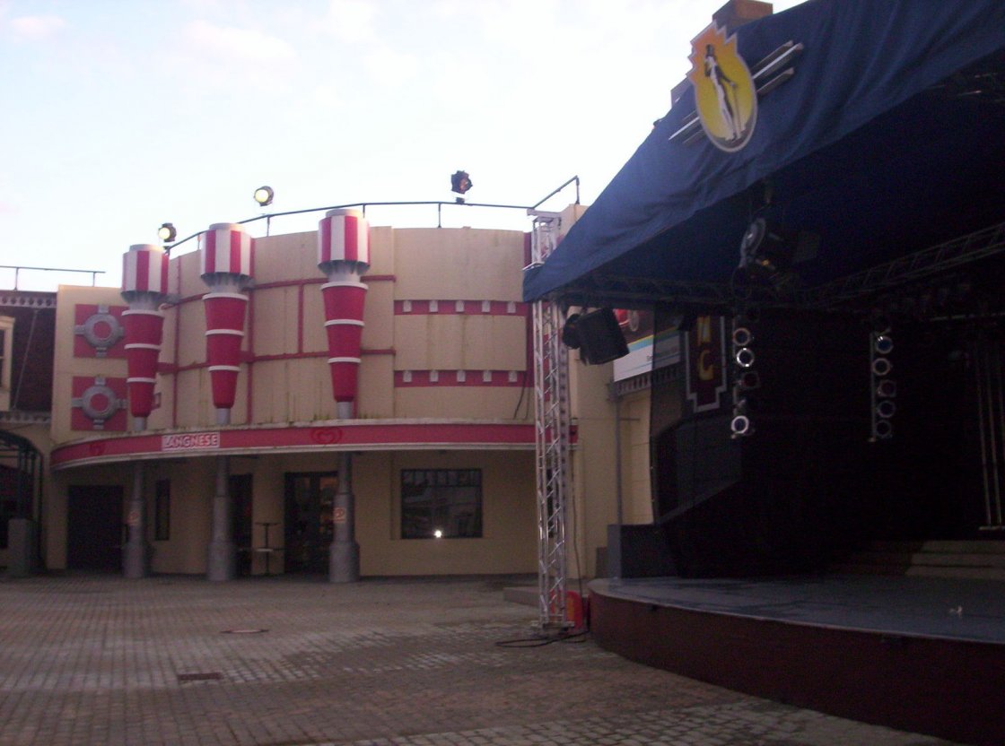 upic63776