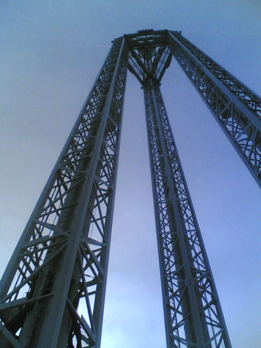 upic64016