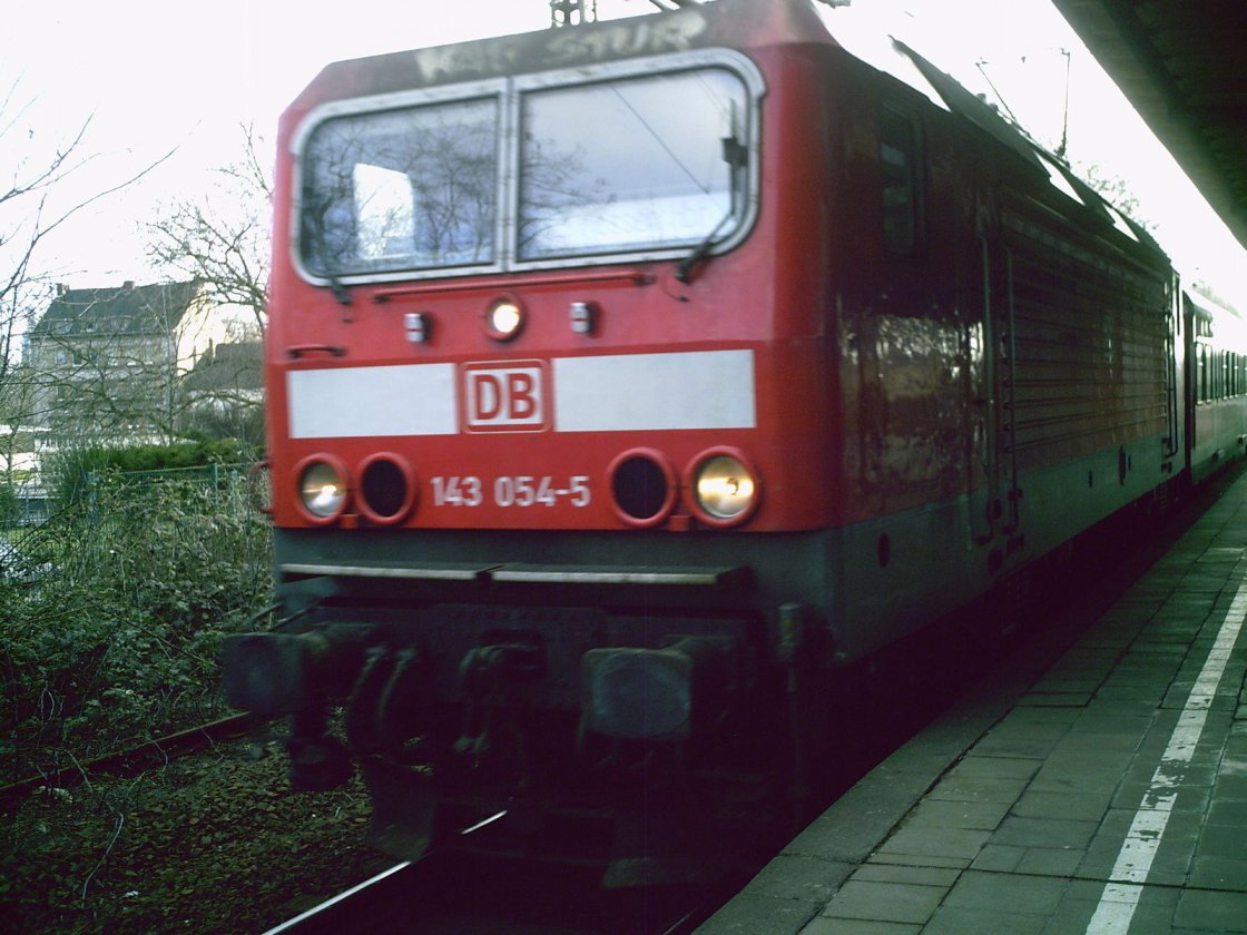 upic64657