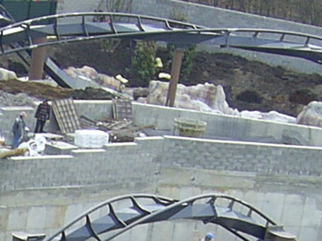 upic66042