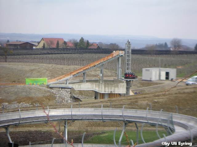 upic67076