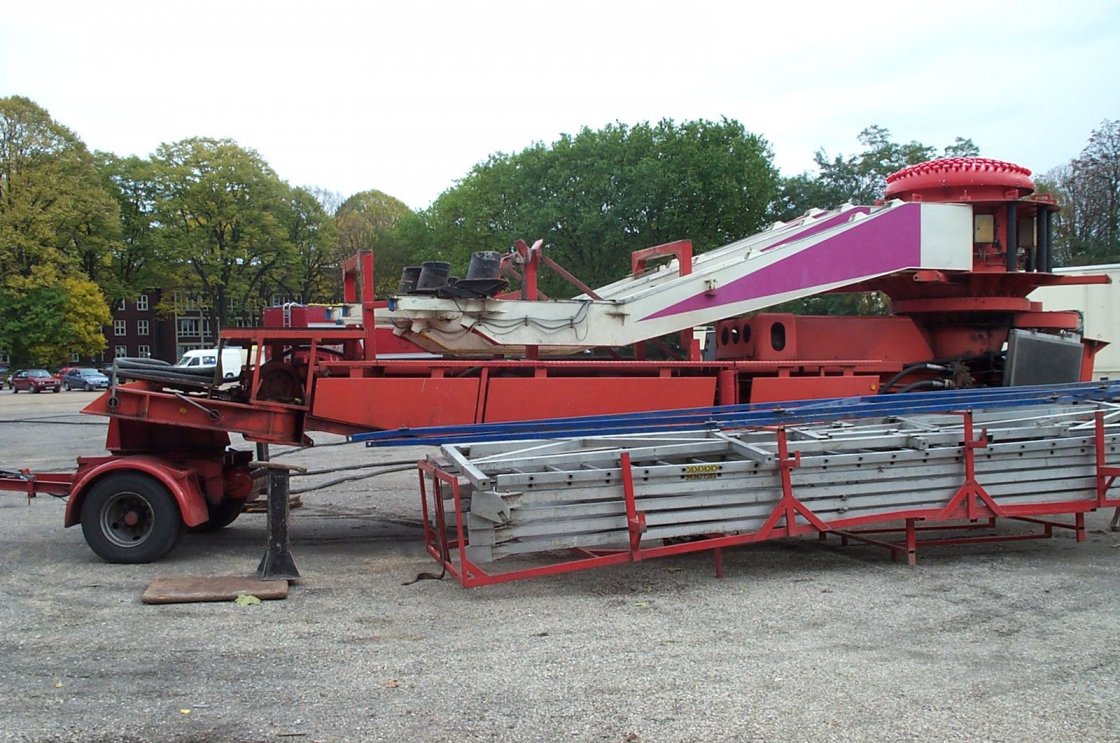 upic74481
