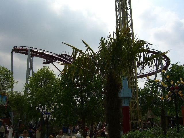 upic76096
