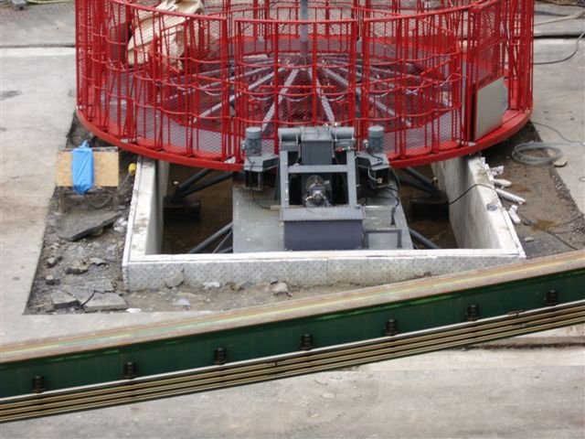 upic81828