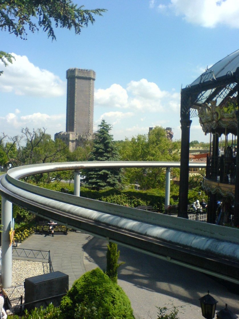 upic82583