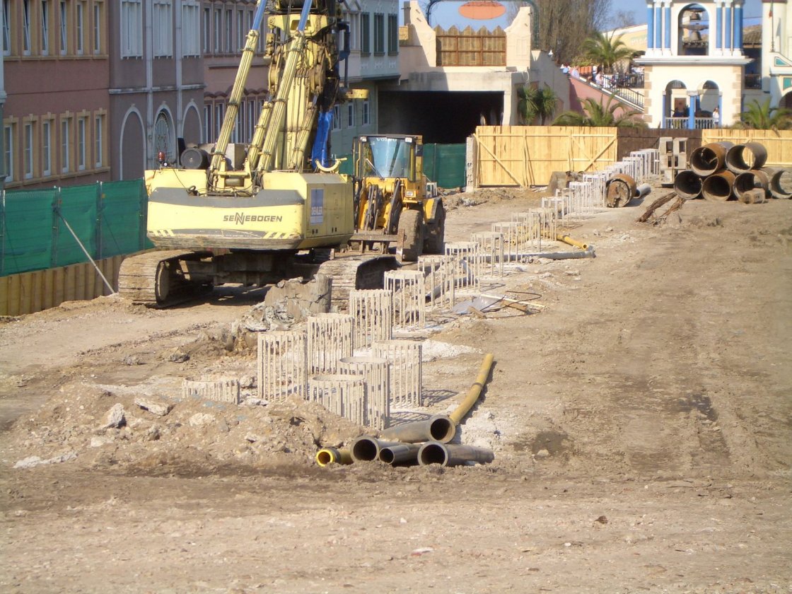 upic8749