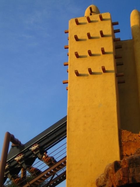 upic90382